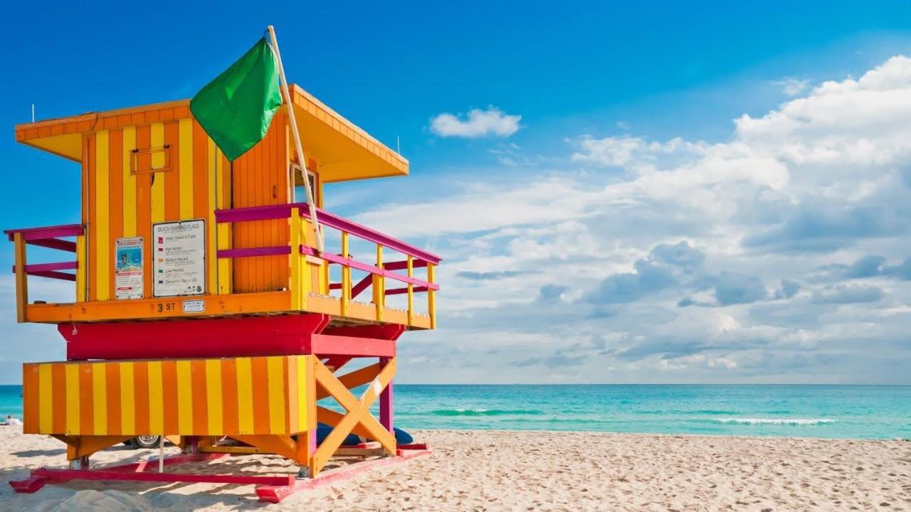 South Beach Free Parking Family & Pet Friendly Walk To Beach & Bay マイアミビーチ エクステリア 写真